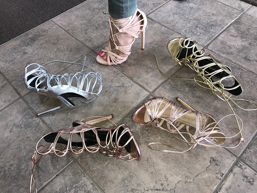 Shoe Store «Shoe Rack Outlet», reviews and photos, 26069 Hoover Rd, Warren, MI 48089, USA