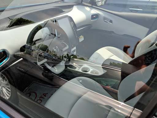 Toyota Dealer «DARCARS Toyota Frederick», reviews and photos, 5293 Buckeystown Pike, Frederick, MD 21704, USA