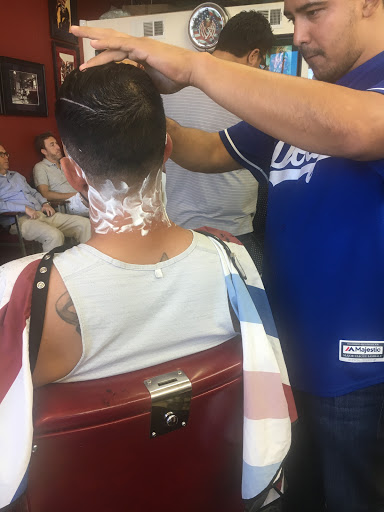 Barber Shop «Clip Joint Barber Shop & Salon», reviews and photos, 2436 S Western Ave, San Pedro, CA 90732, USA