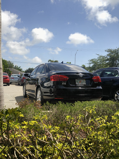 Used Car Dealer «J & C Auto Sales», reviews and photos, 1701 Pine Ridge Rd, Naples, FL 34109, USA