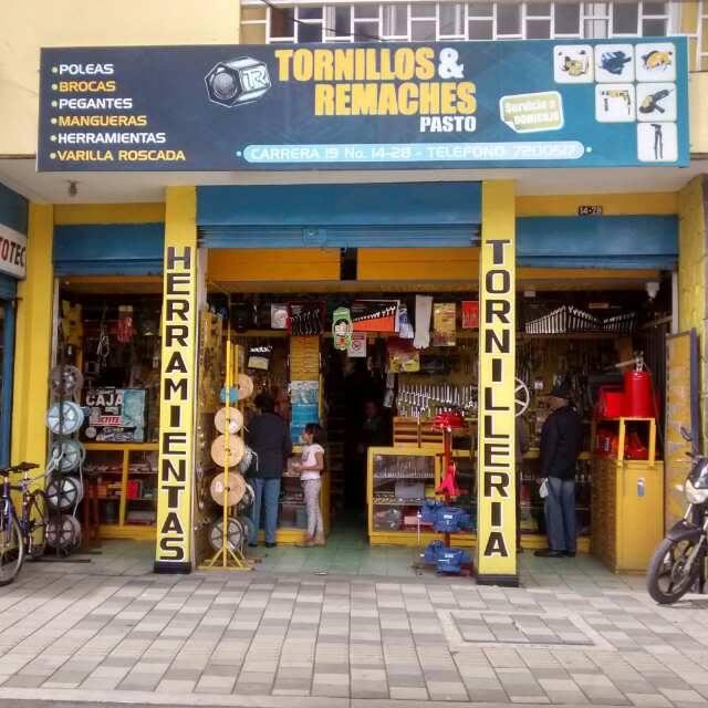 Tornillos Y Remaches Pasto