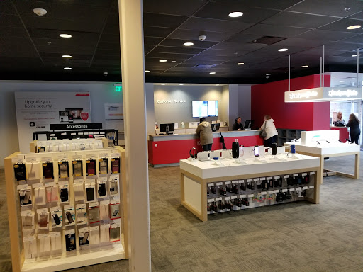 Internet Service Provider «Comcast Service Center», reviews and photos, 5935 6th Ave, Tacoma, WA 98406, USA