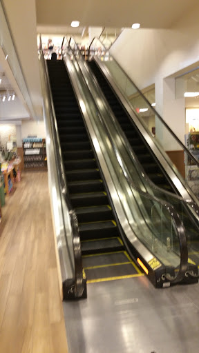 Book Store «Barnes & Noble», reviews and photos, 7227 SW Bridgeport Rd, Tigard, OR 97224, USA