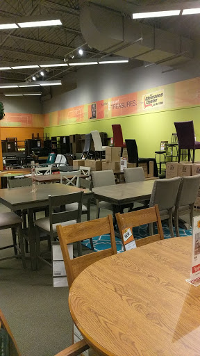 Furniture Store «Art Van Furniture - Grand Rapids», reviews and photos, 4375 28th St SE, Grand Rapids, MI 49512, USA