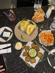 Photo n°57 de Edmond, Restaurant Panoramique du Terrass'' Hotel à Paris ()
