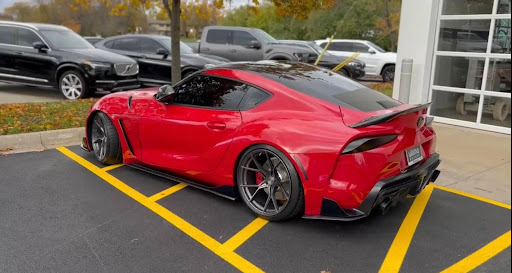 Used Car Dealer «Ultimo Motorsports», reviews and photos, 150 Ogden Ave, Westmont, IL 60559, USA