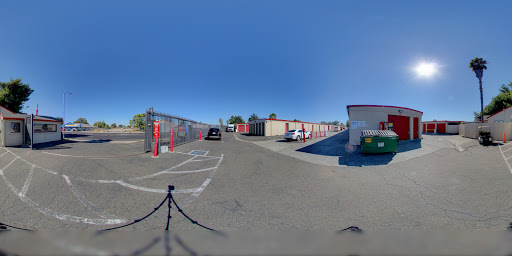 Self-Storage Facility «CubeSmart Self Storage», reviews and photos, 541 Harbor Blvd, West Sacramento, CA 95691, USA