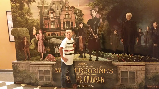 Movie Theater «AMC Loews Woodridge 18», reviews and photos, 10000 Woodward Ave, Woodridge, IL 60517, USA