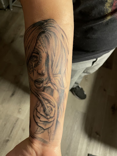 Explore tigger tattoo ideas, creative tattoo ideas in Lake Havasu City, available at 303Tattoo