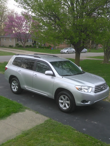 Used Car Dealer «Neutz Brothers Cars,Trucks & Vans», reviews and photos, 10404 Watterson Trail, Jeffersontown, KY 40299, USA