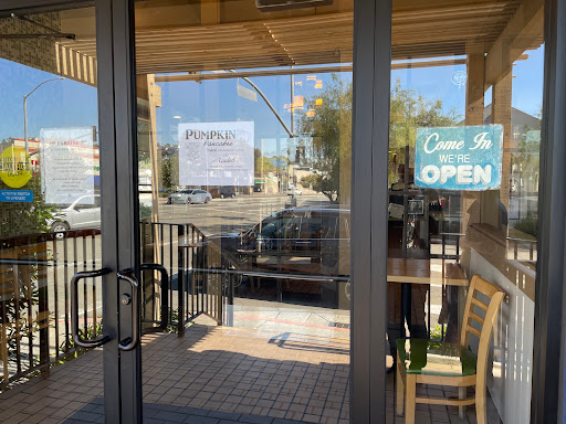 Denicas Real Food Kitchen image