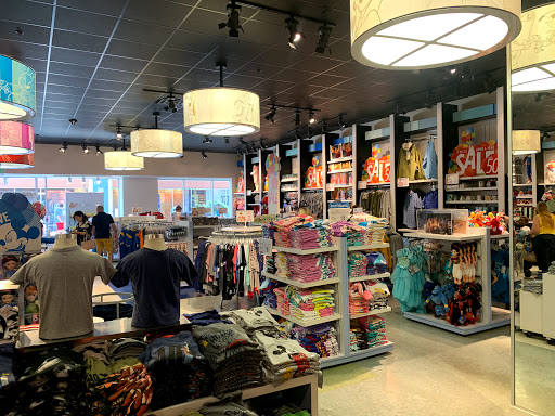 Toy Store «Disney Store», reviews and photos, 400 Premium Outlets Dr, Monroe, OH 45050, USA