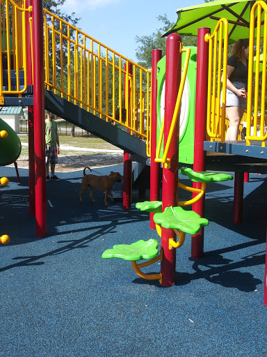 Community Center «Harris M Saxon Community Center and Park», reviews and photos, 2329 California St, Deltona, FL 32738, USA