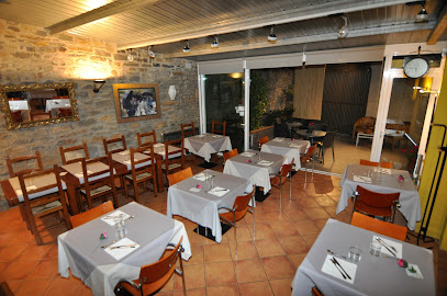 Restaurant La Cuineta - Carrer de la Riba, s/n, 25500 La Pobla de Segur, Lleida, Spain