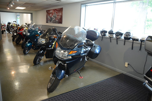 Motor Scooter Dealer «Sportland Motorsports BMW Motorcycles of Urbana», reviews and photos, 1602 N Lincoln Ave, Urbana, IL 61801, USA