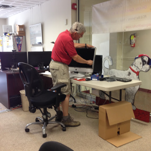 Computer Repair Service «Waterdog Computer Works», reviews and photos, 121 N Wayne Ave #201, Wayne, PA 19087, USA