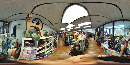 Yarn Store «Four Purls Yarn Shop», reviews and photos, 334 3rd St NW, Winter Haven, FL 33881, USA