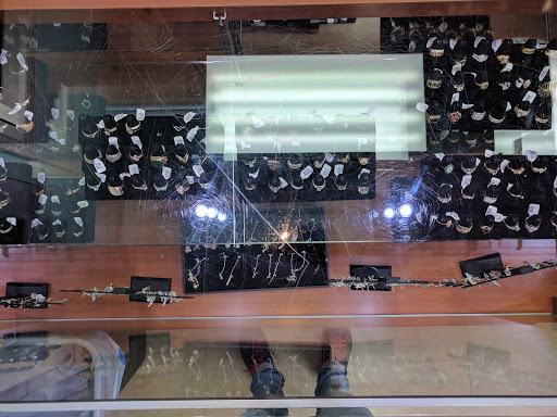 Pawn Shop «Crown Pawn Shop in Hallandale», reviews and photos, 1953 Pembroke Rd, Hollywood, FL 33020, USA