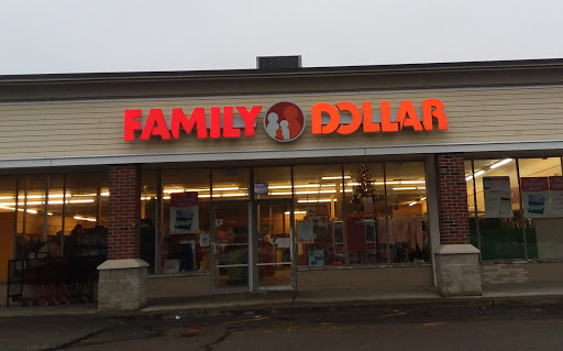 Discount Store «Family Dollar», reviews and photos, 1175 Main St, Clinton, MA 01510, USA