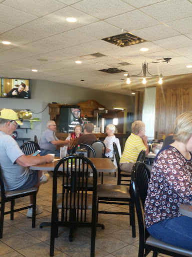 Truck Stop «Ainsworth 4 Corners Fuel», reviews and photos, 3112 IA-92, Ainsworth, IA 52201, USA