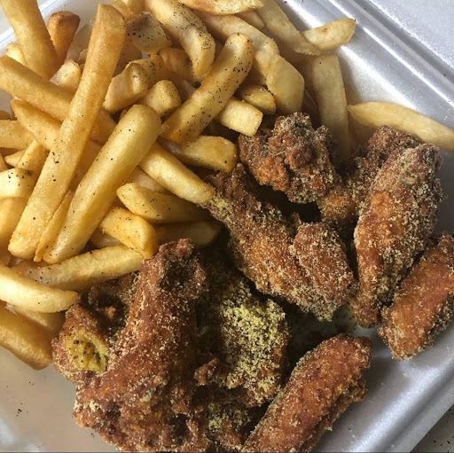 Deli «Yohns Grocery», reviews and photos, 80 N York St, Pottstown, PA 19464, USA