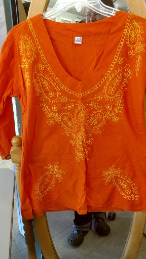 Thrift Store «Community Closet Thrift Store», reviews and photos, 416 E Park St, Livingston, MT 59047, USA