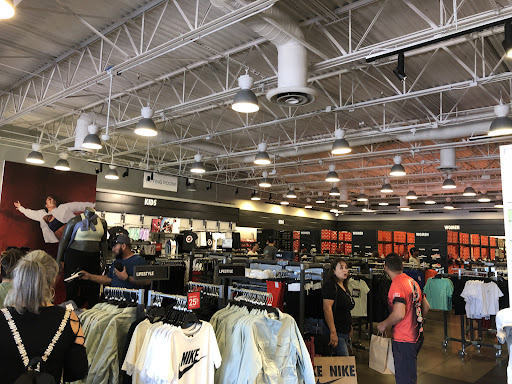 Clothing Store «Nike Factory Store», reviews and photos, 4250 W Anthem Way #375, Anthem, AZ 85086, USA