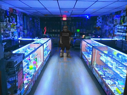 Vaporizer Store «Smoke Shop Inc - Vapor and Glass», reviews and photos, 4900 W Atlantic Blvd #5, Margate, FL 33063, USA