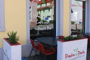 Pasta E Pesto image