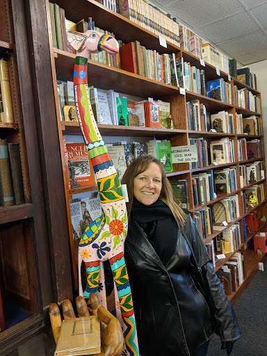 Book Store «Books on Bay», reviews and photos, 224 W Bay St, Savannah, GA 31401, USA