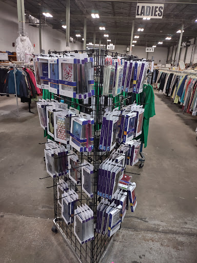 Thrift Store «Last Chance Thrift Store», reviews and photos, 2935 N Decatur Rd, Decatur, GA 30033, USA
