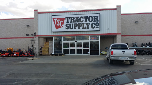 Home Improvement Store «Tractor Supply Co.», reviews and photos, 8110 S Port Dr, Manhattan, KS 66502, USA