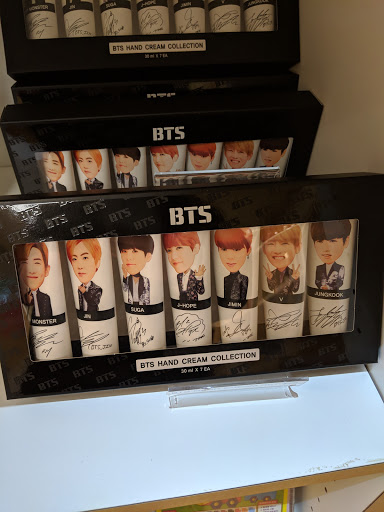 Asian Grocery Store «Boo Han Oriental Market», reviews and photos, 1313 SE 82nd Ave, Portland, OR 97216, USA