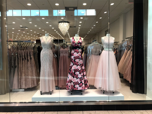 Dress Store «Camille La Vie», reviews and photos, 11401 Pines Blvd #698, Pembroke Pines, FL 33026, USA