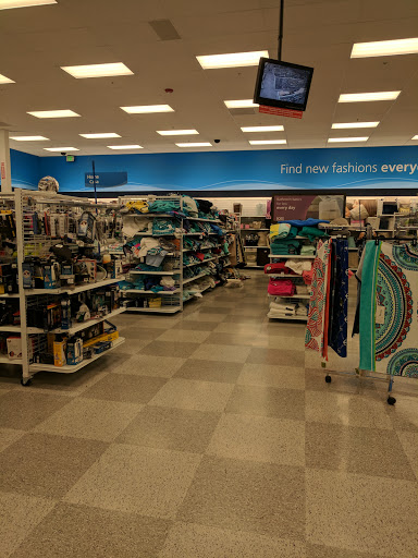 Clothing Store «Ross Dress for Less», reviews and photos, 711 W Redondo Beach Blvd, Gardena, CA 90247, USA