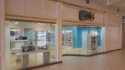 Mobile Phone Repair Shop «iFixandRepair», reviews and photos, 459 Brandon Town Center Dr, Brandon, FL 33511, USA