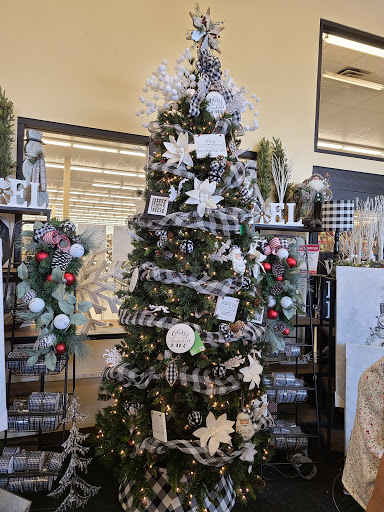 Craft Store «Hobby Lobby», reviews and photos, 200 Hidden Valley Pkwy b, Norco, CA 92860, USA