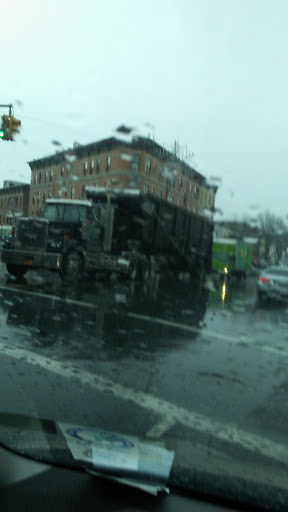 Supermarket «Met Foodmarket», reviews and photos, 1498 Flatbush Ave, Brooklyn, NY 11210, USA