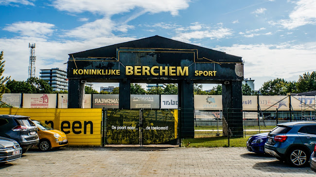 Reacties en beoordelingen van Koninklijk Berchem Sport 2004