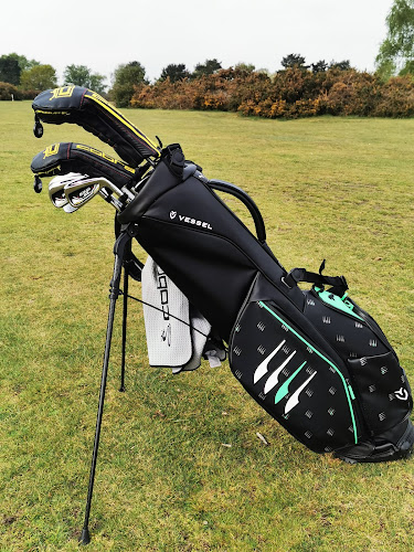 Reviews of Rushmere Golf Club Profesional Shop in Ipswich - Sporting goods store