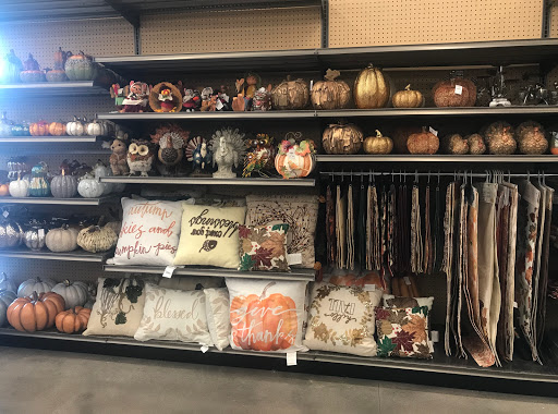 Home Goods Store «Tuesday Morning», reviews and photos, 1725 N Dysart Rd, Avondale, AZ 85392, USA