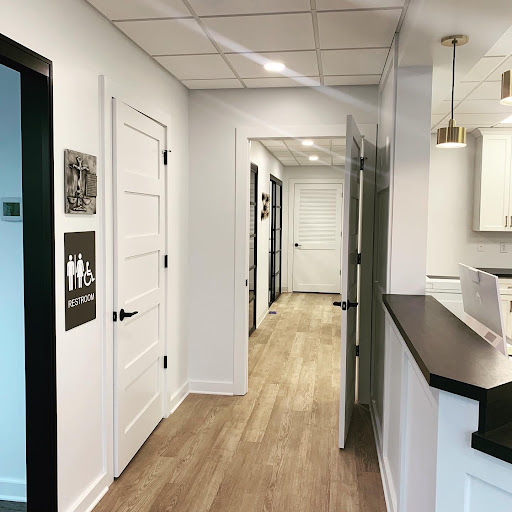 Criminal Justice Attorney «The Law Office of Linda M. Malek», reviews and photos