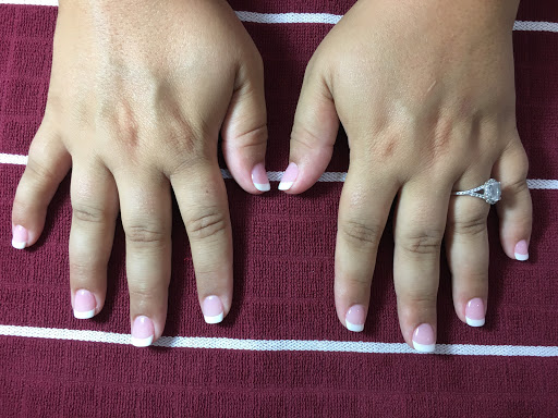 Nail Salon «VIP Nails & Spa Beauty Salon», reviews and photos, 1931 S Hurstbourne Pkwy, Louisville, KY 40220, USA