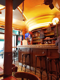 Atmosphère du Restaurant Au Dernier Métro à Paris - n°19