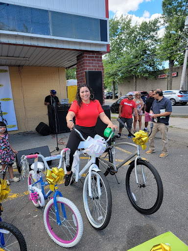 Supermarket «Fine Fare Supermarket», reviews and photos, 126 Clarke St, Brentwood, NY 11717, USA