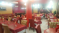 Atmosphère du Restaurant indien New Maharaja Grill à Saint-Denis - n°9