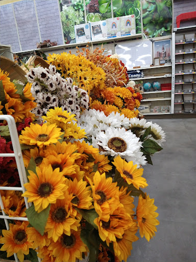 Craft Store «Michaels», reviews and photos, 1361 Som Center Rd, Mayfield Heights, OH 44124, USA