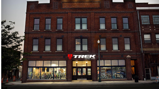 Trek Bicycle Store Johnson City, 110 W Market St, Johnson City, TN 37604, USA, 