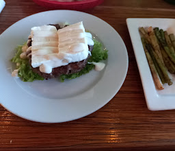 Boneless and Beers photo