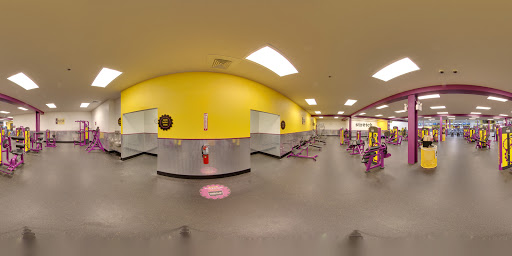 Gym «Planet Fitness», reviews and photos, 2560 N Harlem Ave, Elmwood Park, IL 60707, USA